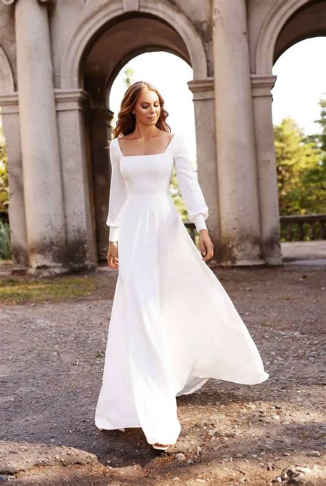 33 Best A-Line Wedding Dresses - Complete Style Guide