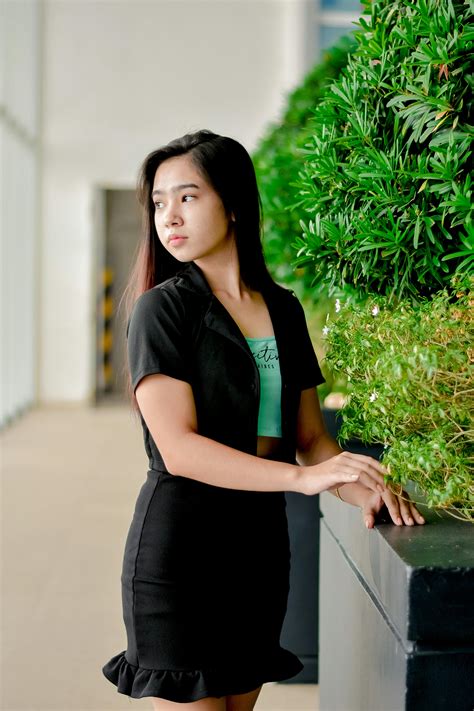 Girl Bending Over With A Skirt And Without A Panty Photos, Download The ...