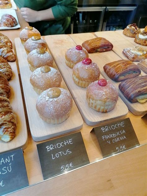 Magma Bakery Lab - Barcelona | Review "Delicious" by Veatriki - HappyCow