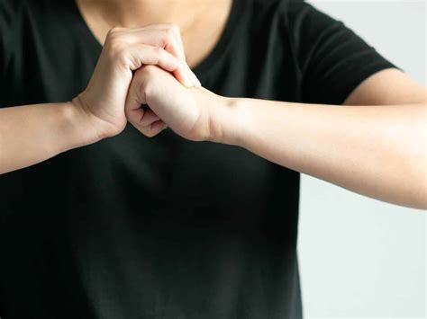 Managing TMJ Injuries: Support and Treatment