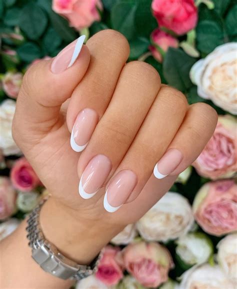 26 Awesome French Manicure Designs - Hottest French Manicure Ideas