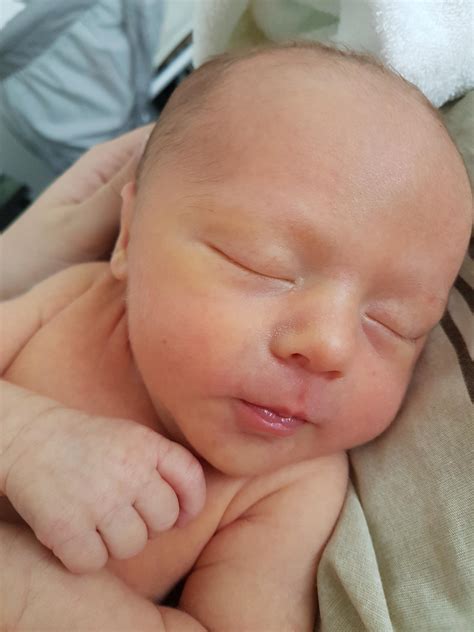 Baby Born At 37 Weeks