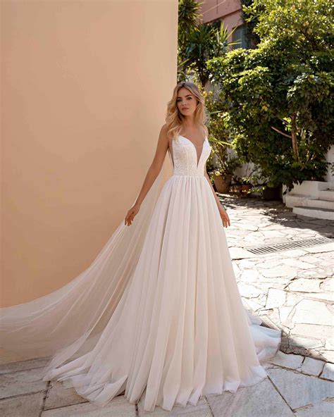 Boho wedding dress deep v neck lace a line tulle wedding gown simple bridal dress ivory 2 – Artofit