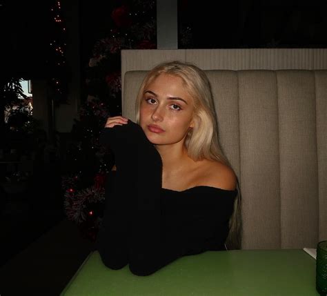 Hannah Ridgeway | 🖤 | Instagram