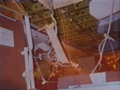 Images of Flight 811 Taken In Flight By Passenger Beverly Nisbet/Thomas ...