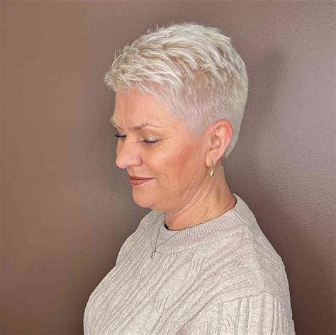 Printable Short Haircuts For Women Over 60 With Fine Hair