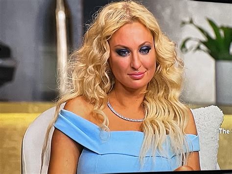 Is it me or does Natalie look like a wicked Disney character at tell ...