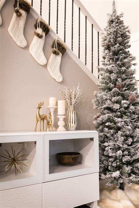 White Christmas Decor Ideas at Rickey Park blog