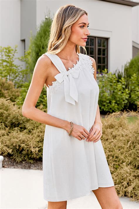 Spring Daisy White Mini Dress