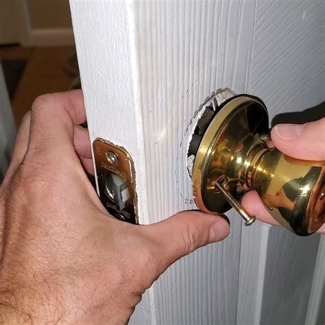 Door Latch Won't Retract? 8 Solutions to Fix Your Problem! - Housereal