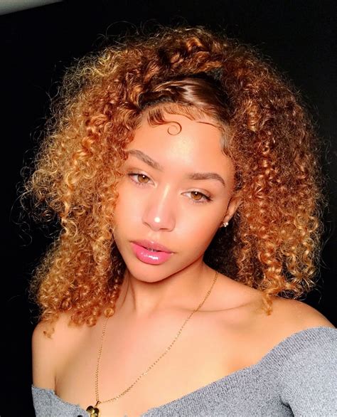 Light Skins With Curly Hair - 2025 HairStyles Ideas