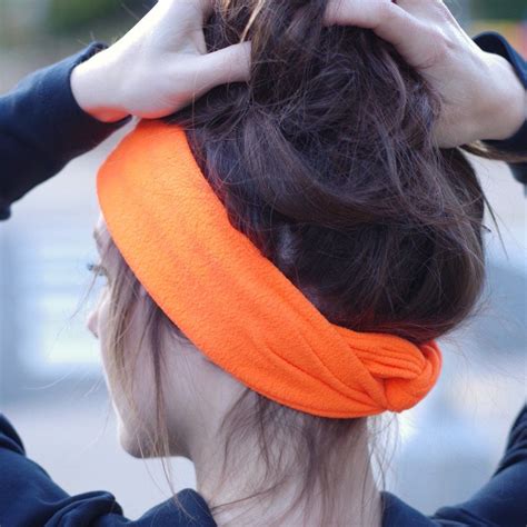 Why Does Hayley Wear A Headband at Lisa Hawke blog