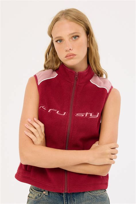 Rusty – Universal Store