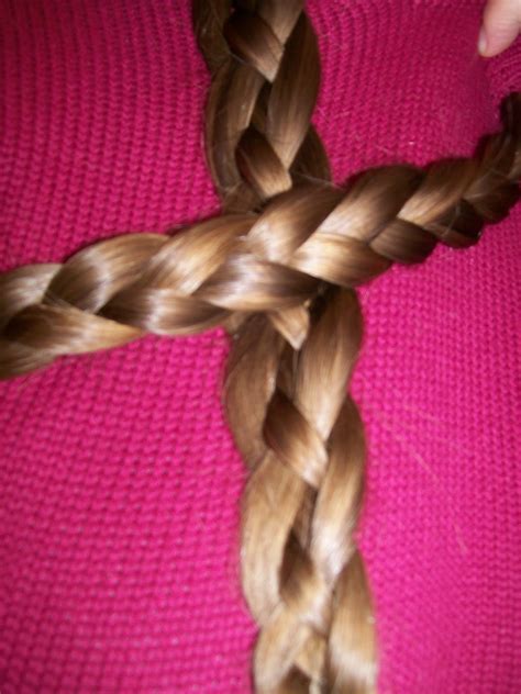 Braid Styles of the 1850s (and 1880s): Basket Plaits | Beth's Bobbins