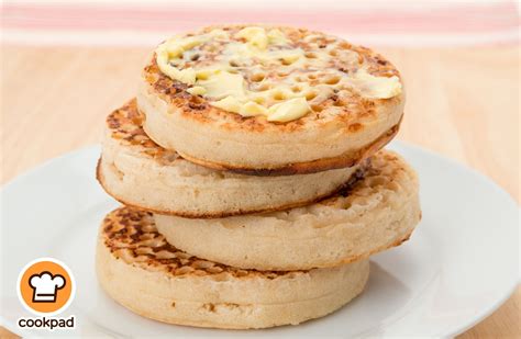 Crumpets: the classic that’s more than just breakfast