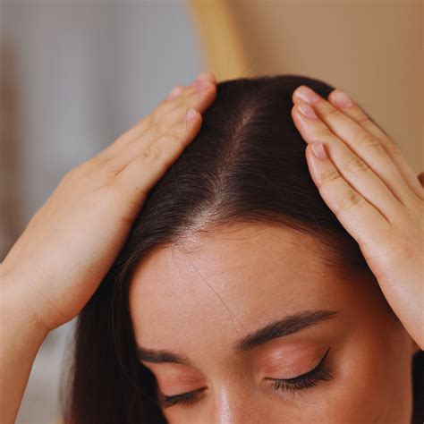 How to control Oily Scalp | Ovviovita