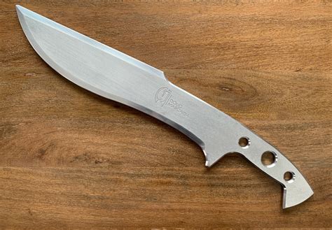 AKU Strike LED Training Knife - Doug Marcaida