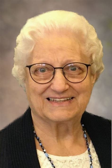 Kracl Funeral Chapels | Dorothy Oltmer - Schuyler, David City, Leigh