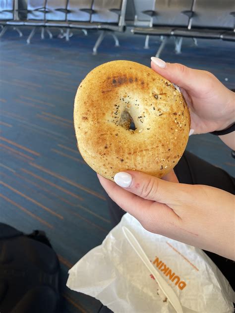 The “everything” density on my wife’s bagel : r/mildlyinfuriating