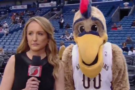 Oklahoma City Thunder mascot pranks Brooke Olzendam: video