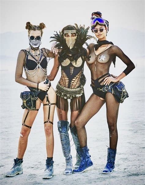 The Girls At Burning Man | Burning man outfits, Burning man girls ...