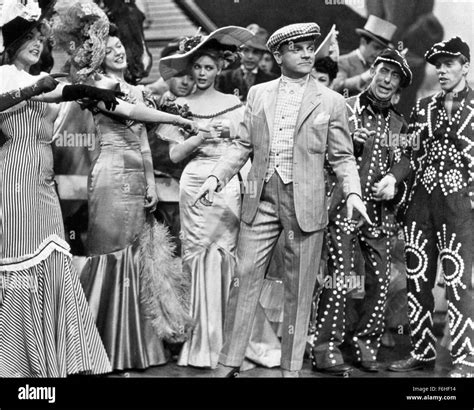 1942, Film Title: YANKEE DOODLE DANDY, Director: MICHAEL CURTIZ, Studio ...