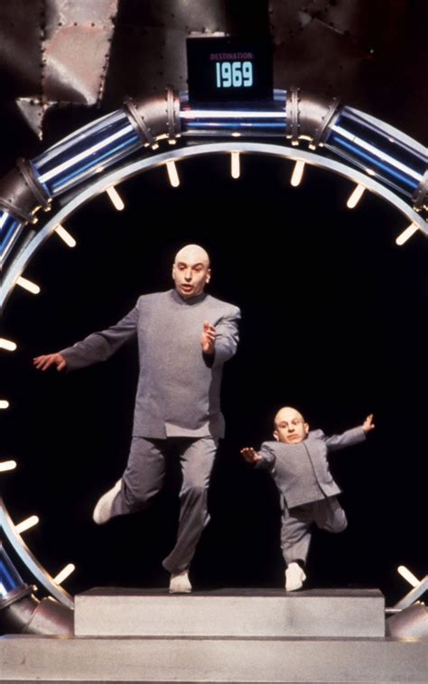 Verne Troyer And Ranae Shrider