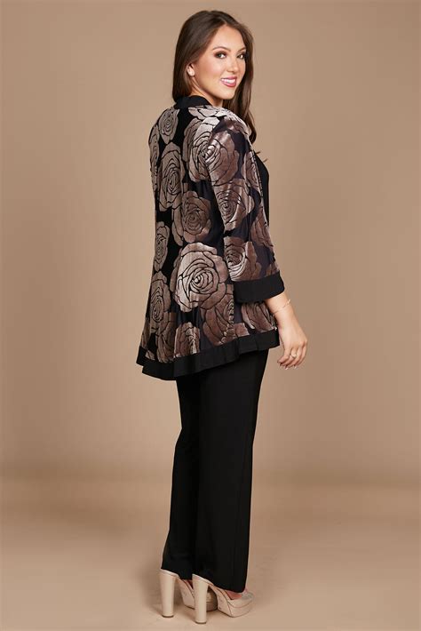 Shop for Fashionable Plus Size Pant Suits - The Dress Outlet
