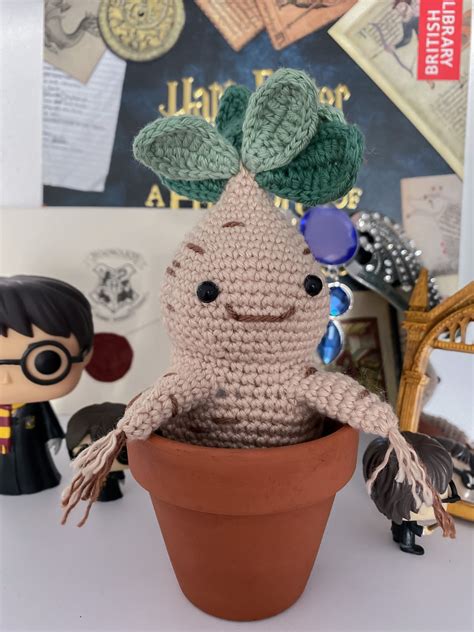 Alraune Mandrake Harry Potter Plant With Pot Crochet Amigurumi - Etsy