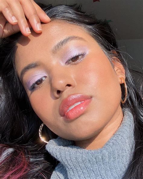 '90s Makeup Trends: 12 Looks Updated for 2023 — See Photos | Allure