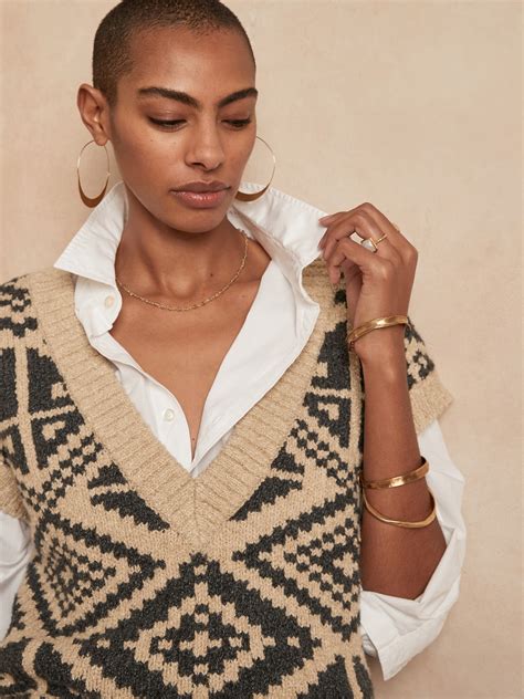 Heritage Oversized Sweater Vest | Banana Republic