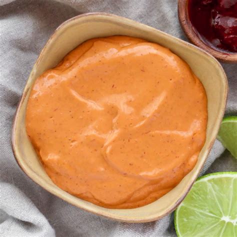 Healthy Chipotle Sauce - touchofgingerrecipes.com
