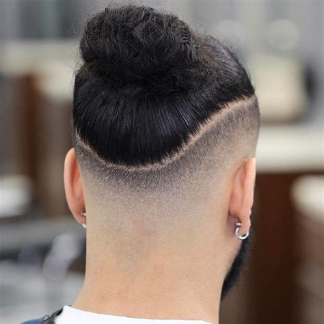Man Bun Fade : 100 Easy To Wear Man Bun Hairstyles That You Can Learn ...