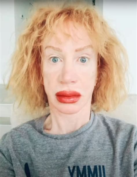 Kathy Griffin Gets Her Eyebrows and Lips Permanently Tattooed