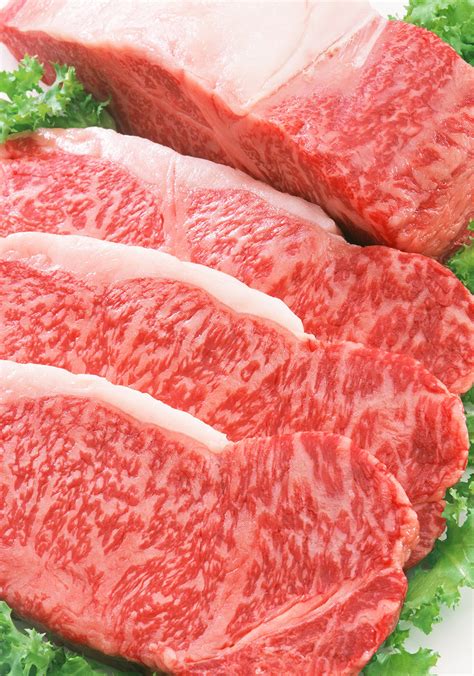 Amazon.com : 100% A5 Grade Japanese Wagyu Kobe Beef, New York Steaks, 1 ...