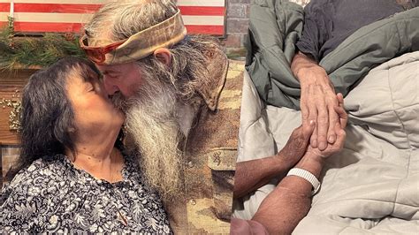 Duck Dynasty's Uncle Phil and Miss Kay Robertson Are Back Together After Months Apart