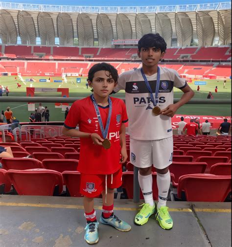 Emily rudd, nude, small breasts, big ass - SeaArt AI