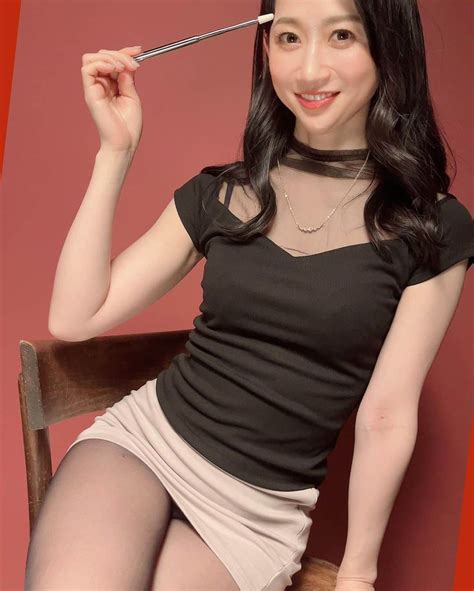 水戸かなさんのインスタグラム写真 - (水戸かなInstagram)「水戸かな2023年 ここからやります‼️ 遅めの始動だけどあと少し待ってね。」2月22日 11時30分 ...