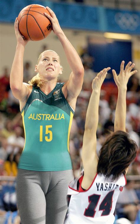 honest ... are australian women beautiful ? - Page 3 - British Expats