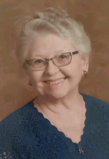Donna J. Lloyd Obituary - Evening Sun