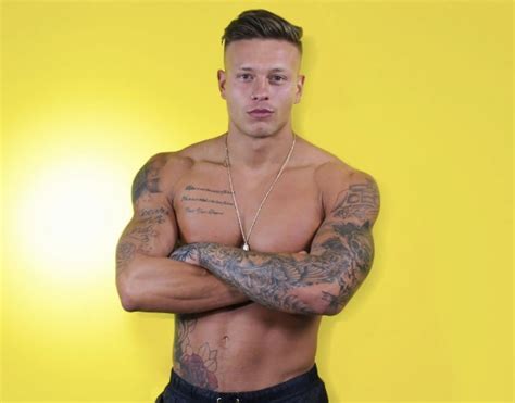 Love Island's Alex Bowen: his age, Olivia Bowen relationship and what ...