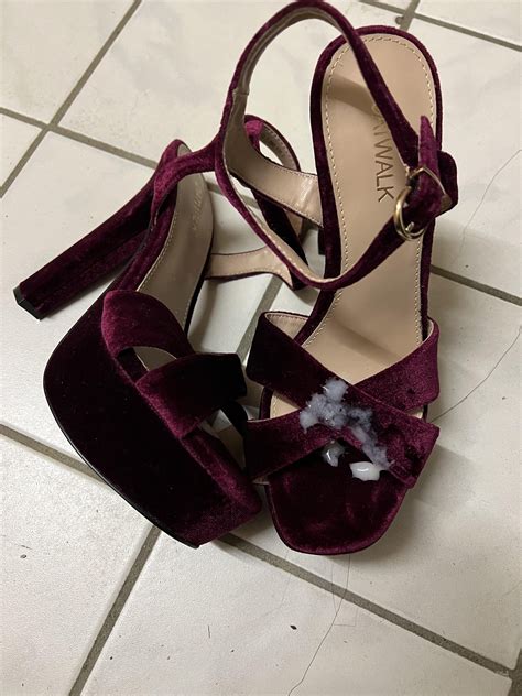 Cumming on my wife oficce heels and panties : r/Cumonshoes