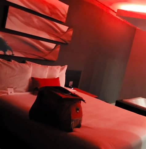 THE ASTRO PASADENA HOTEL - Prices & Motel Reviews (CA)