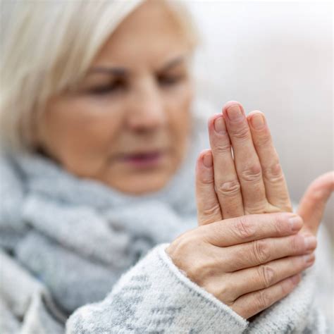 Arthritis in Cold Weather: Why It Hurts More and How to Find Relief ...