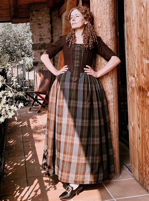 Outlander costume in chocolate linen outlander tartan skirt celtic fashion – Artofit