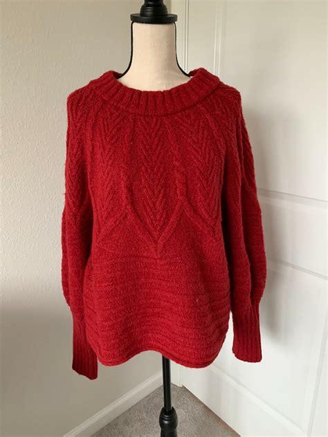 Target Universal Threads Goods Co. Women's Red Knit Sweater Size Large ...