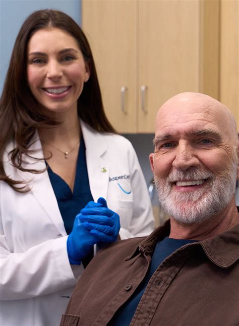 Plaque vs. tartar: what are the major differences? | Aspen Dental