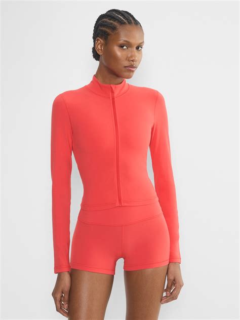 Womens Workout Jackets & Hoodies | Aritzia INTL