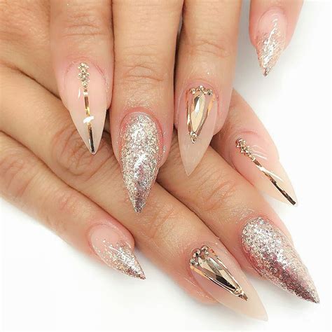 Mountain Peak Nails Designs