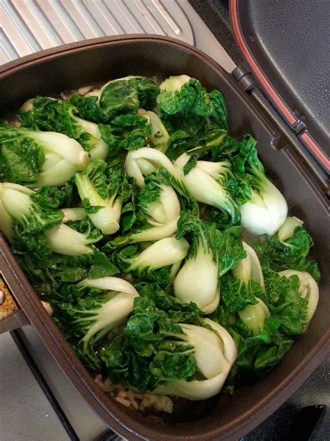 Stir-fried Nai Bai Cai (Baby White Pak Choi) - Delishar | Singapore Cooking, Recipe, and ...